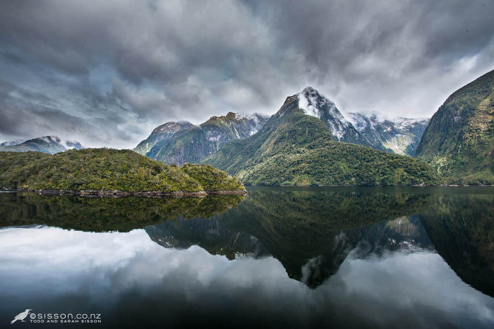 New Zealand Photos | Doubtful Sound Reflections, Fiordland NZ | Kiwiblog